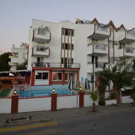 Ξενοδοχείο Cennet Μαρμαρίς